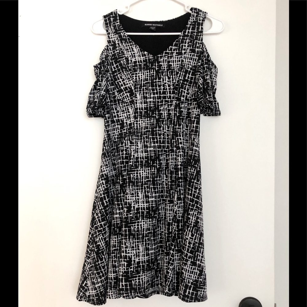 👗Robert Michaels black/white pattern dress  .Size: S ;Made in USA